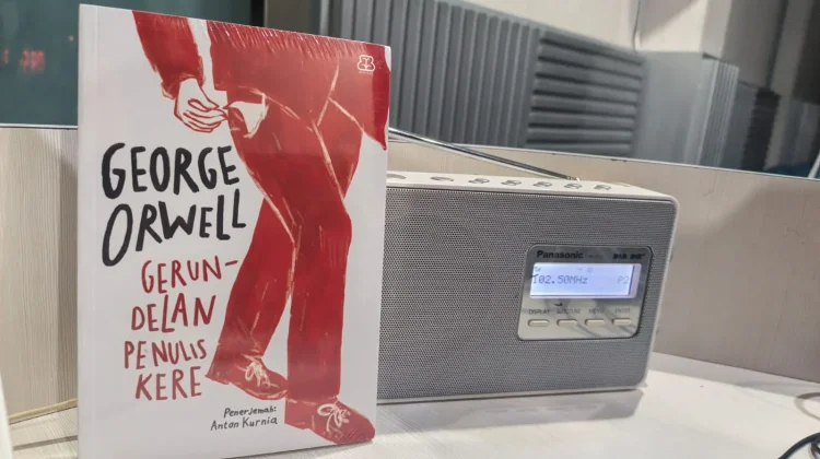 Referensi Buku Akhir Pekan :  “Gerundelan Penulis Kere” Karya George Orwell
