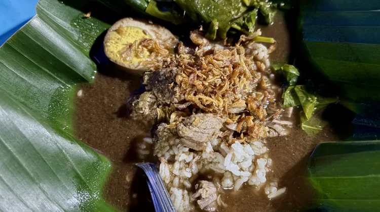 Nikmatnya Nasi Pindang Hj Inna Kuliner Khas Kudus di Jalan Solo