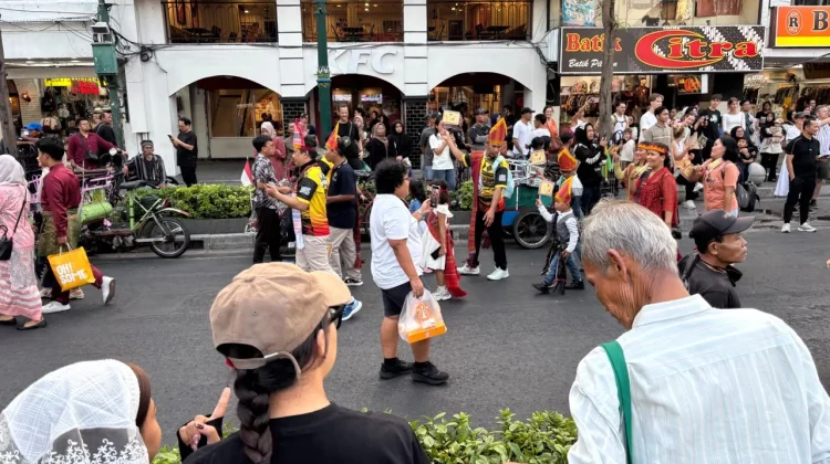 Keragaman 8 Etnis di Pesona Budaya Sumatera Utara Hipnotis Pengunjung Malioboro