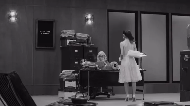 Ariana Grande Perkenalkan Karakter Baru 'Pepper' jelang Peluncuran Album 'Petal'