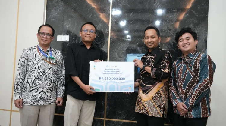 MPKSDI Muhammadiyah Salurkan Beasiswa Wirausaha bagi 50 Kader