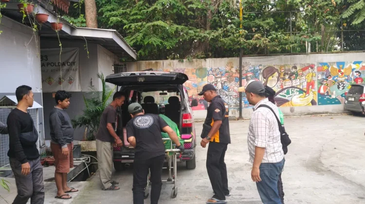 Diduga Sakit dan Kelelahan, Seorang Pria Ditemukan Meninggal di Depok Sleman
