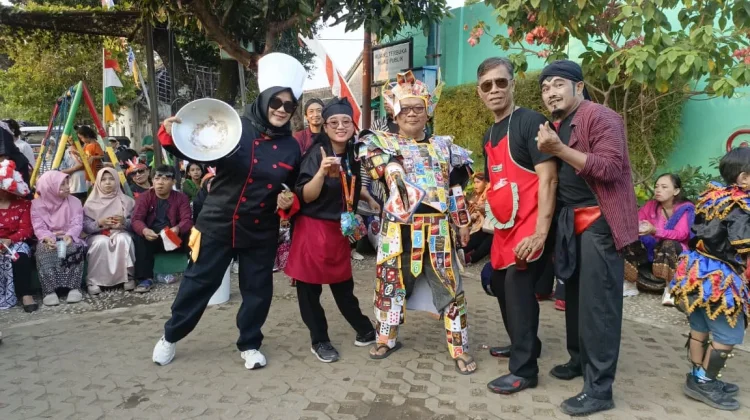 Kampung Dipowinatan Semarakkan HUT RI ke-81 lewat Karnaval hingga Merti