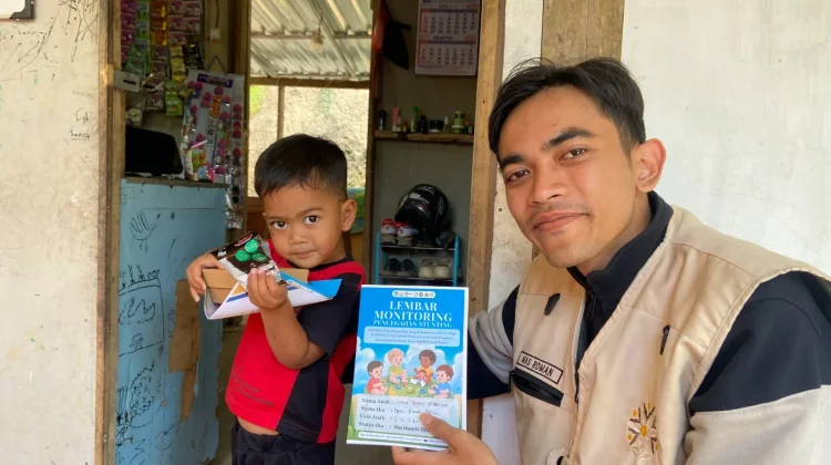 Tim PPK Ormawa UNY Dampingi Monitoring Stunting di Kebonharjo Kulon Progo
