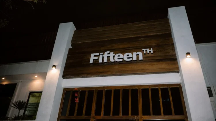 Fifteenth Cafe Palagan Sleman, Tempat Nongkrong Estetik dan Nyaman