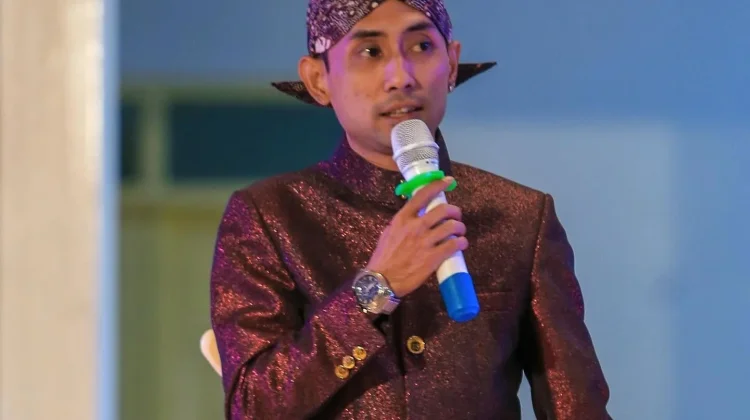 Bonifasius Vico "Ciblex Vertigo", Seniman Komedi dan Kethoprak Berprestasi
