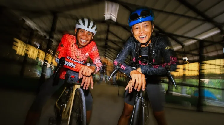 Dua Pesepeda Ndalem Hanoman akan Taklukkan Bentang Jawa 2026