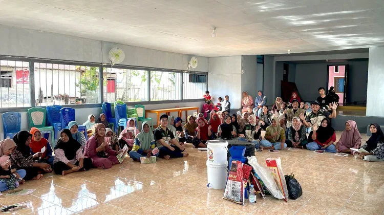 KKN UGM Gelar Sosialisasi Pengelolaan Sampah di Maluku Tengah