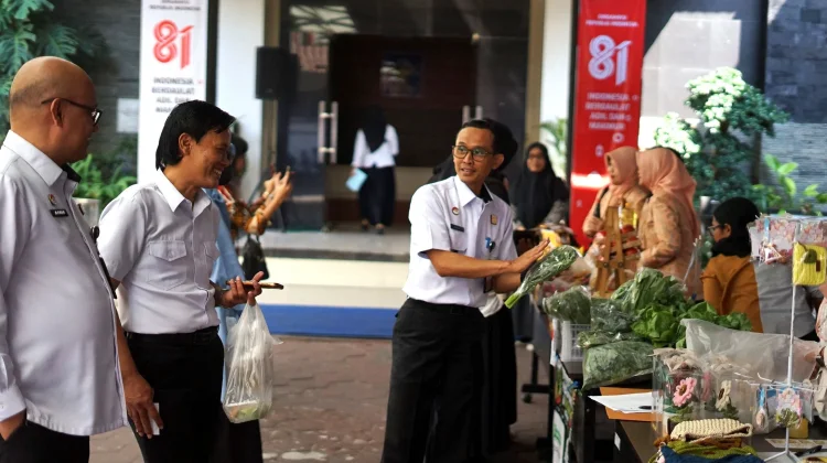 Meriah, Pasar Sayur-Mayur dan Donor Darah Warnai Hari Pengayoman tingkat DIY