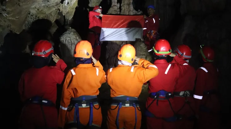 Unik, Upacara HUT ke-81 RI di Kulon Progo digelar dalam Bumi