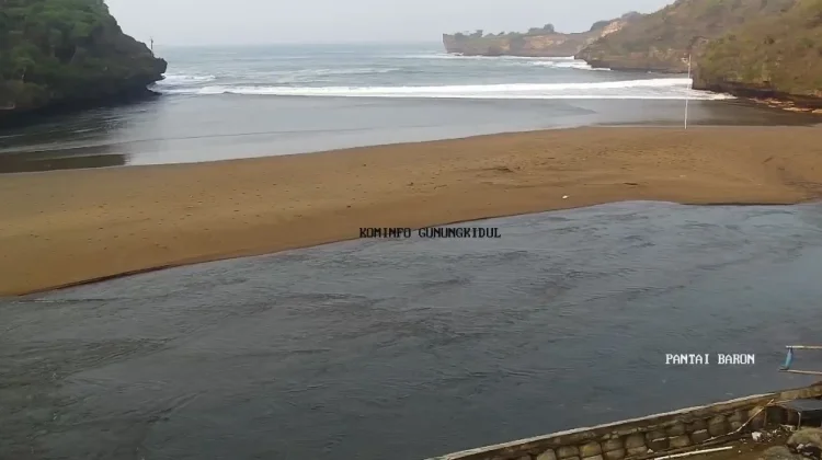 DIY Cerah Berawan, Peringatan Dini BMKG Potensi Gelombang Tinggi Laut Selatan