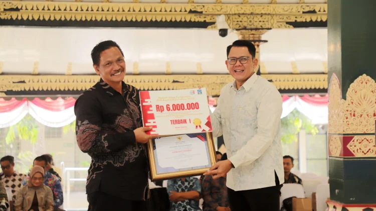 Transparan dan Akuntabel, Kalurahan Ambarketawang Juara 1 Penghargaan JDIH Award