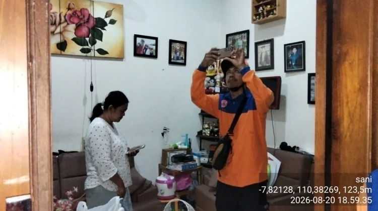 Terdampak Gempa Sesar Opak, Tembok Rumah Warga Umbulharjo Retak Sepanjang 5 Meter