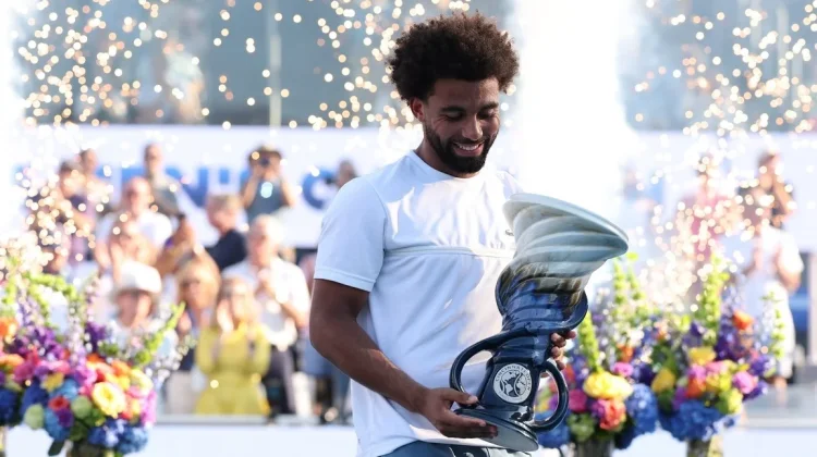 Kalahkan Tiafoe, Arthur Fils Raih Gelar Masters 1000 Pertamanya di Cincinnati