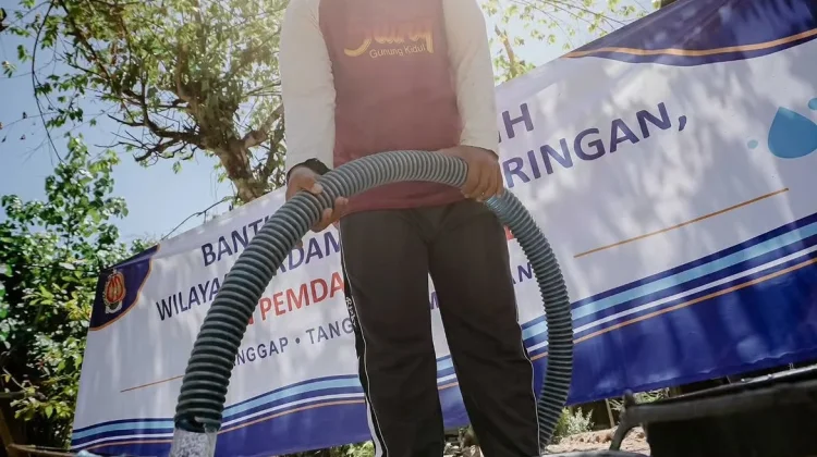 ASN Pemda DIY Salurkan Bantuan Air Bersih untuk Warga Gunungkidul