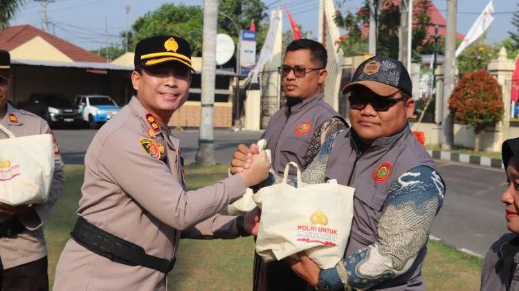 Bantuan Sembako Polres Bantul Jadi Apresiasi bagi Jaga Warga