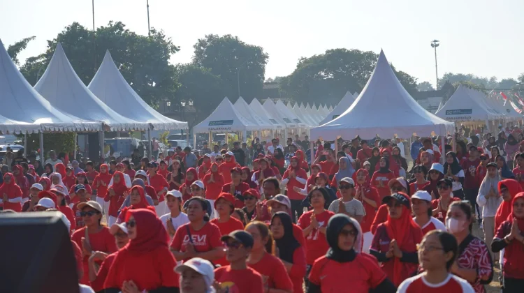 Buka Mustika Rasa di Alun-Alun Kidul, Esti Dorong Masyarakat Sehat dan Aktif