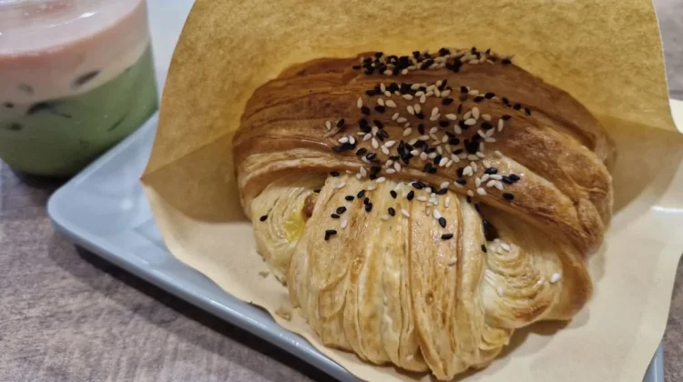 Pastry Beef, Padukan Renyahnya Pastry dan Isian Gurih Penggugah Selera