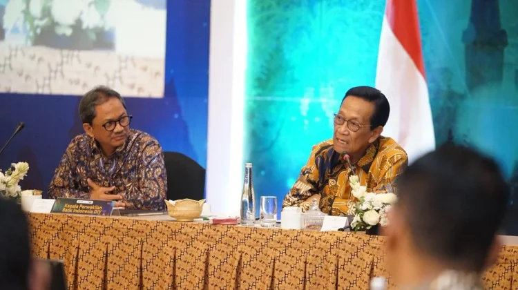 Sejumlah Gunung Api Erupsi Bersama, Sri Sultan Ingatkan Bahaya Abu Vulkanik