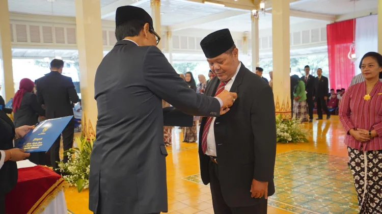 Pesan Sri Sultan untuk 360 Penerima Satyalancana Karya Satya