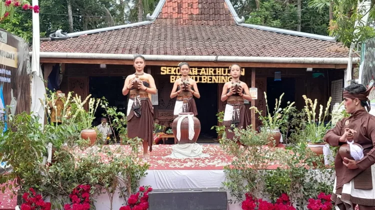 Krisis Air dan Minta Hujan, Warga Sardonoharjo Gelar Tradisi “Kenduri Banyu Udan”