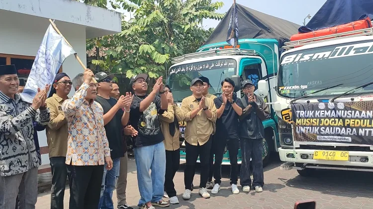 Dari Panggung Amal ke NTT, Musisi Jogja Peduli Kirim Tiga Truk Bantuan