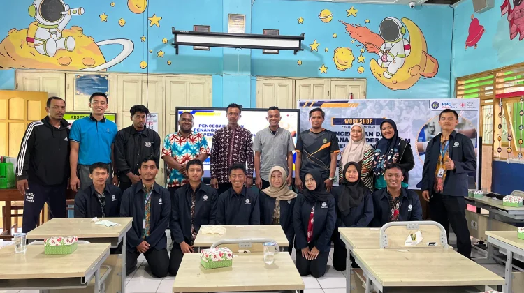 Mahasiswa PPG UNY Edukasi Guru PJOK tentang Pencegahan dan Penanganan Cedera