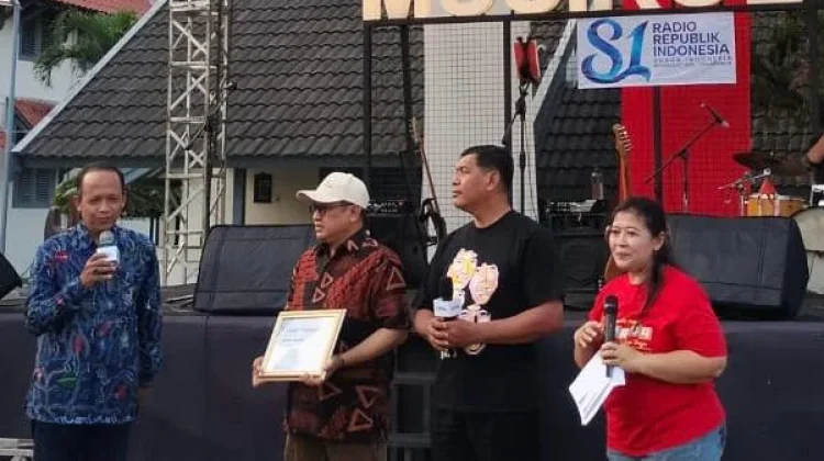 RRI Yogyakarta Raih Dua Penghargaan Berkat Kiprah di Bidang Riset dan Budaya