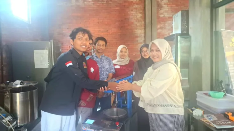 Mahasiswa UGM Ciptakan Intoco, Bantu UMKM Olah Cokelat