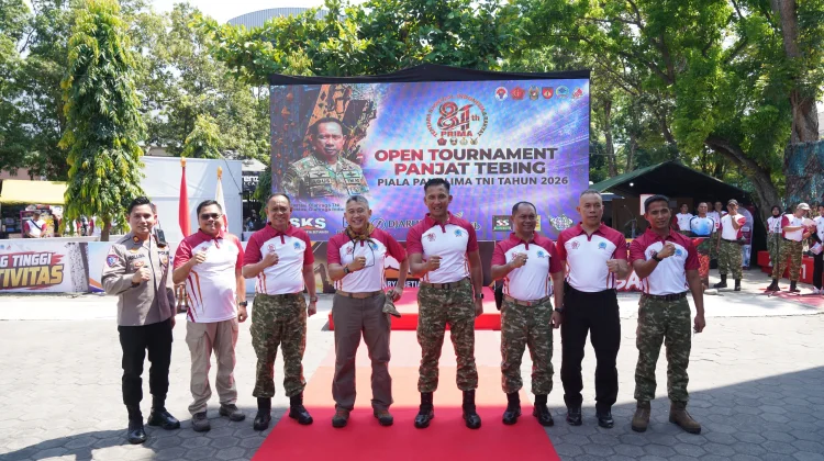Perebutkan Piala Panglima TNI, 500 Pemanjat Tebing Hadir di Yogyakarta