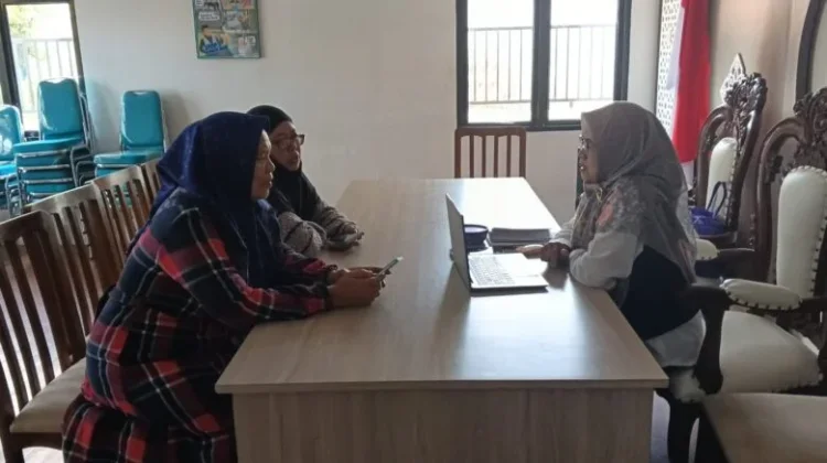 Perkuat Ketahanan Keluarga, KUA Mantrijeron Suluh Majelis Taklim Danunegaran