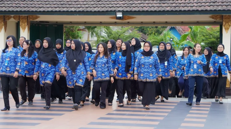 Mengapa ASN Mengenakan Baju Korpri Setiap Tanggal 17?