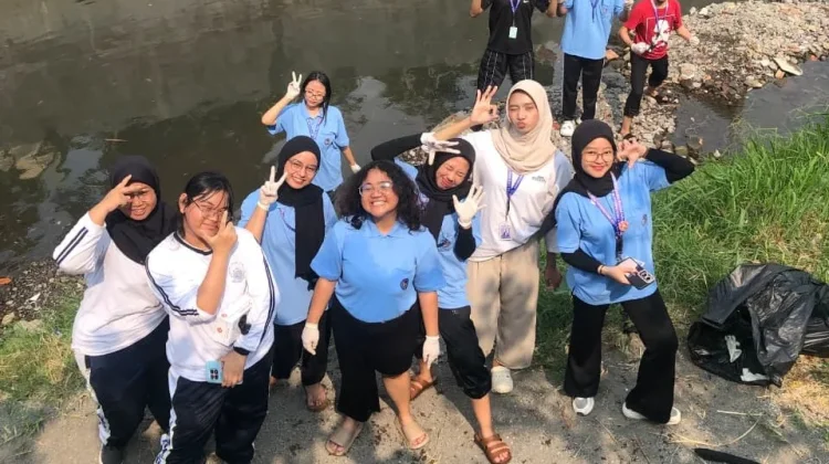 Mahasiswa PK UNY Dukung Aksi Sosial D'COMFAIR