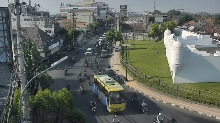 Gapai Impian di Hari Senin, Cuaca Cerah Berawan di Seluruh Wilayah DIY