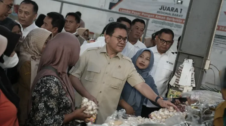 Pantau Pasar Potrojayan Prambanan, Mendag Sebut Harga Bahan Pangan Stabil