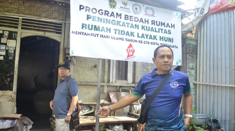 Perkuat Semangat 'Sambatan', Pemkot Yogyakarta Bedah Lima Rumah Warga