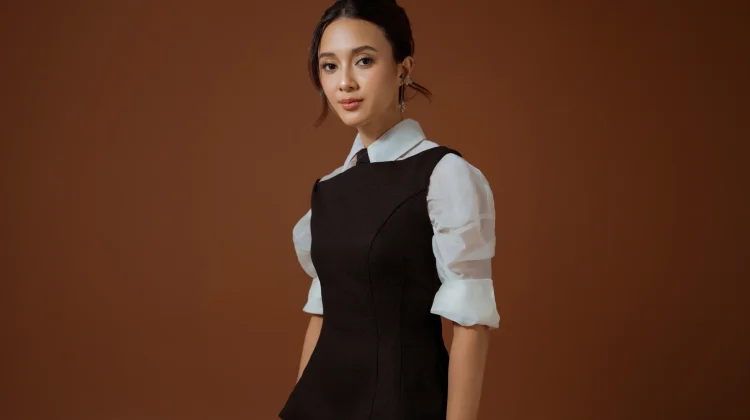 Astri Rilis Single Terbaru "Ini Bukan Cinta" di Bawah Naungan TigaDua1