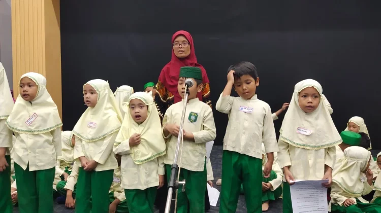 Program 'Idola Anak' Pro 4 RRI Yogyakarta Ajak TK se-DIY Kenalkan Media sejak Dini