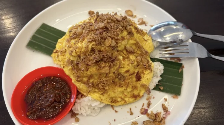 Nasi Telok Malaya, Sajian Telur Dadar Creamy dengan Sentuhan Melayu