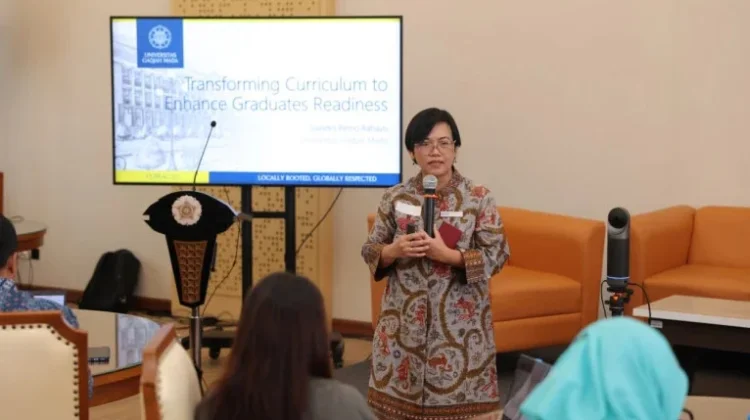 Belasan Kampus Indonesia Bahas Kurikulum Adaptif di UGM