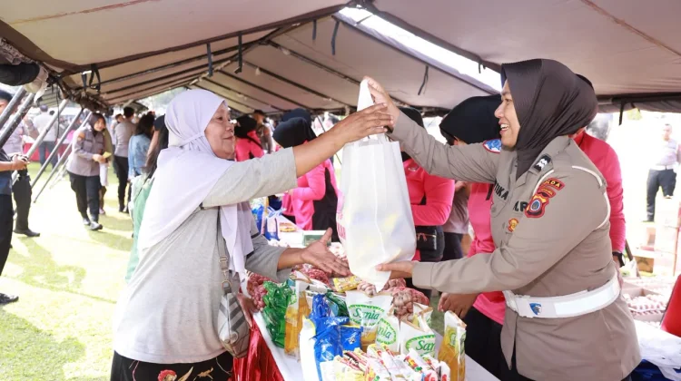 Peringati HUT ke-71 Lalu Lintas, Polda DIY Gelar Gerakan Pasar Murah