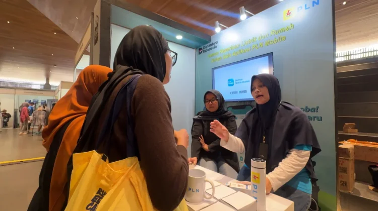 PLN Yogyakarta Hadirkan PLN Mobile di UGM Trail Run