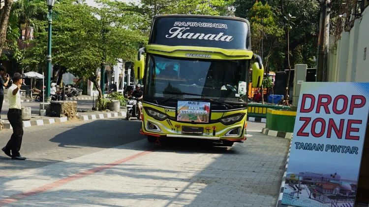 Mudahkan Akses, Taman Pintar Kini Miliki Drop Zone Bus dan Antar Jemput Gratis
