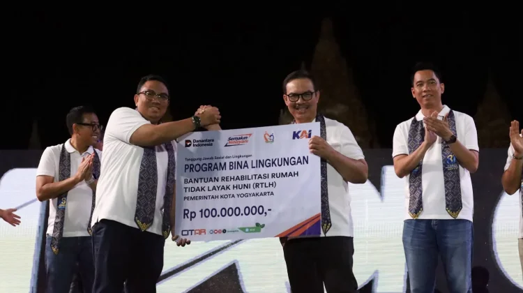 Salurkan Bantuan 100 Juta Rupiah, KAI Sasar Perbaikan RTLH di Kota Yogyakarta