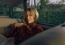 "Weather For Tennis" Jadi Single Utama Album Terbaru Hilary Duff
