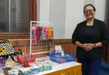 Ibu Rumah Tangga Sukses Bangun Bisnis Aksesori Rumahan