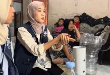 Mahasiswa KKN UNY Kenalkan Biopori dan Komposter Galon ke Masyarakat