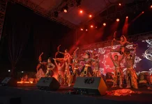 Pertunjukan Seni Spektakuler Membuka PBTY XXI