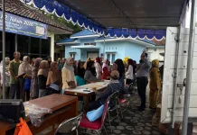 Masyarakat Antusias Beli Komoditas Pokok di Operasi Pasar Murah