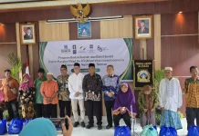 Milad ke-83, UII Bedah Rumah dan Bagikan 200 Paket Sembako